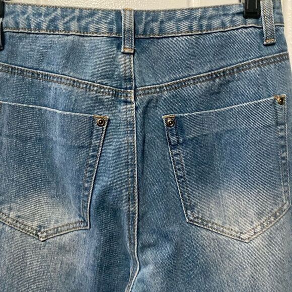 NASTY GAL SCHOOL GIRL DISTRESSED JEANS SIZE 26 - Picture 5 of 6